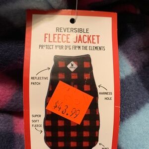 THE WORTHY DoG Fargo double layered Fleece purple jacket NWT in size Large